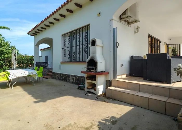 Charming With Private Pool In Villa